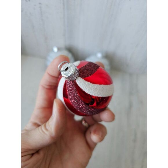 Peppermint reflector glitter silver white ball ornament lot set Xmas tree - Picture 6 of 12